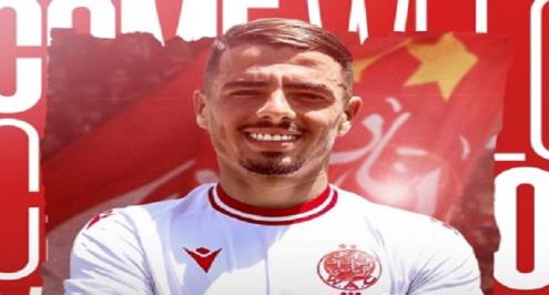 رسميًا.. الوداد المغربي يُعلن تعاقده مع الجزائري إلياس شتي